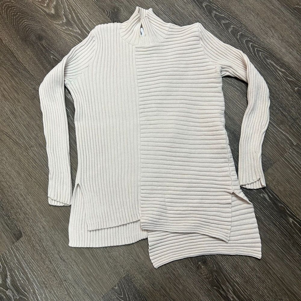 CAbi 3363 D-Ring Asymmetrical Pullover Ribbed Sweater Cream, Size S